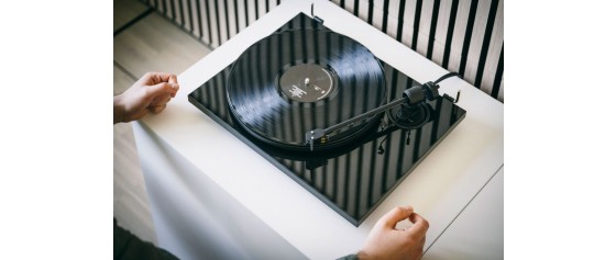 New Pro-Ject E1.2 turntable - true plug & play